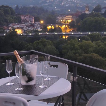 Apartamento Amarante - Vista Sao Goncalo Eksteriør bilde