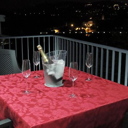 Apartamento Amarante - Vista Sao Goncalo Rom bilde